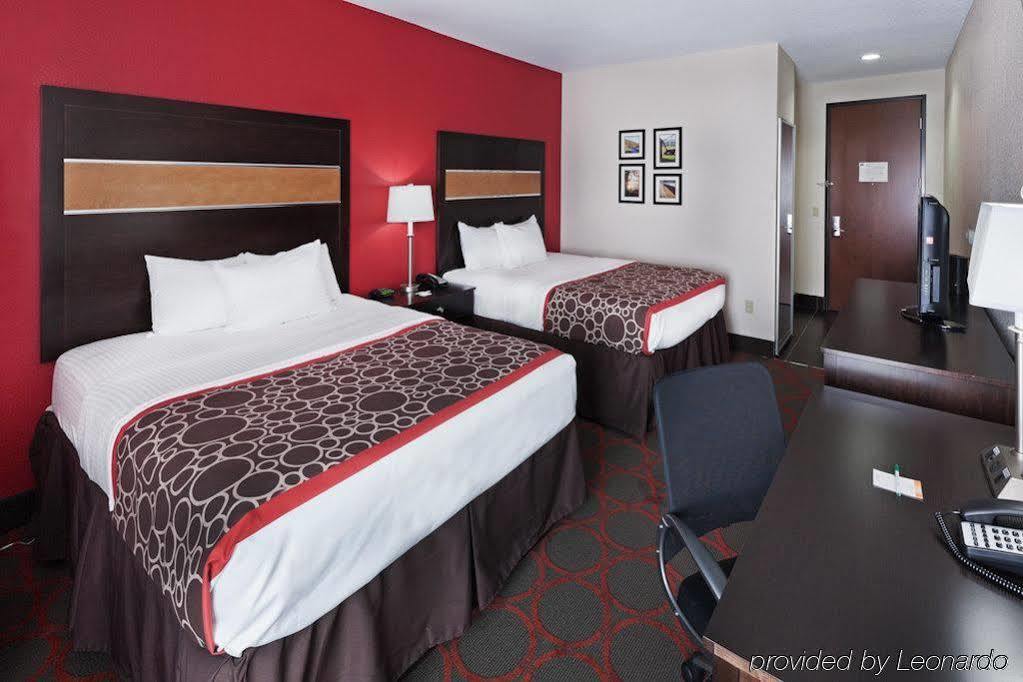 La Quinta By Wyndham Tulsa - Catoosa Hotel Exterior photo