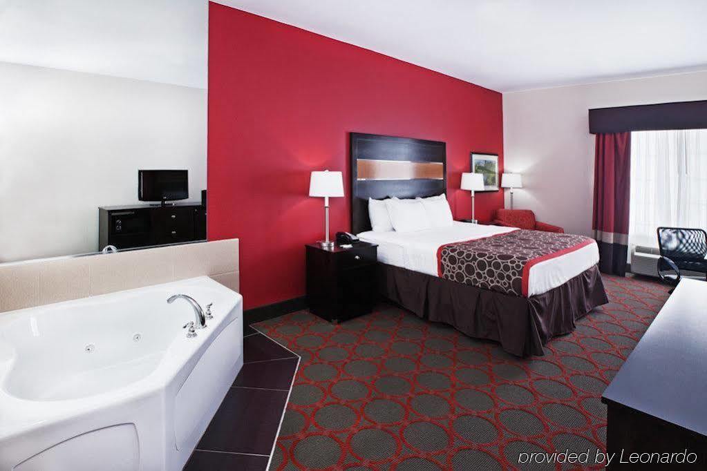 La Quinta By Wyndham Tulsa - Catoosa Hotel Exterior photo